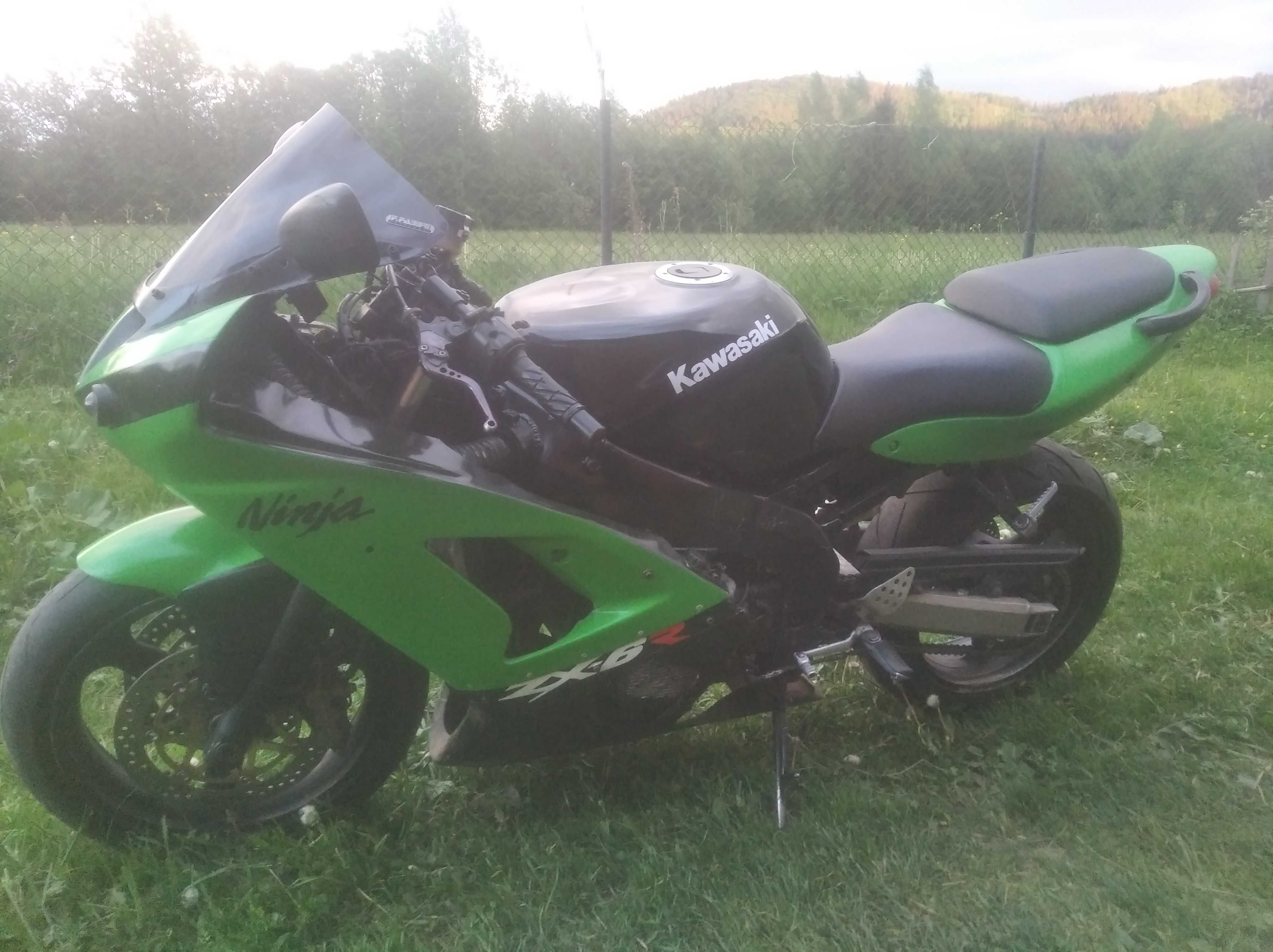 Мотозапчасті  Kawasakizx6r 2000..2002