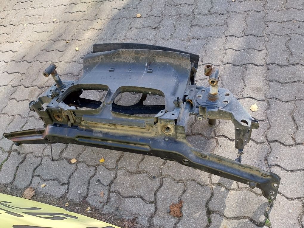 Bmw e46 pas przedni wzmocnienie czołowe belka