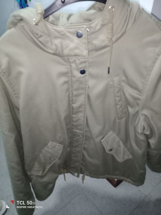 Tenho muita roupa senhor homem criança e bebé..