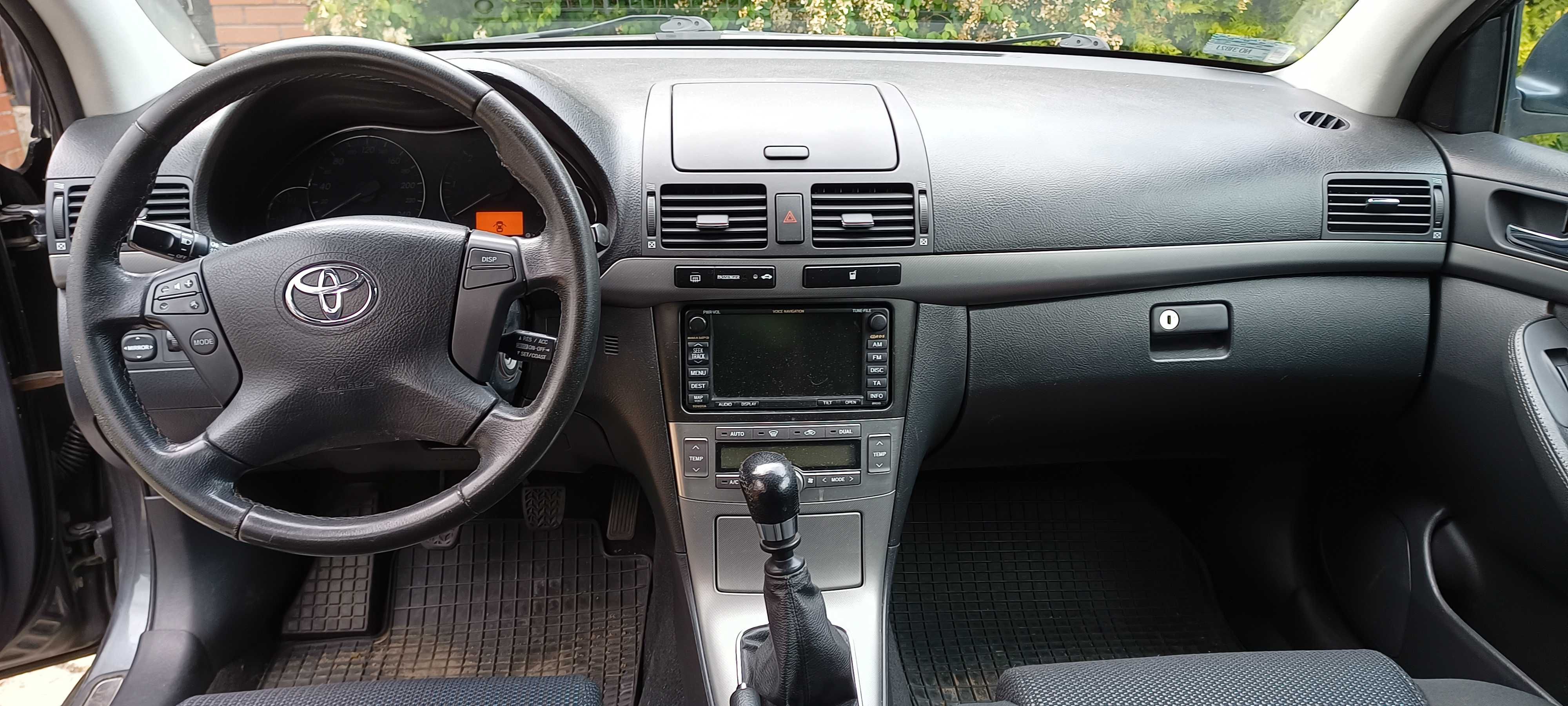 Toyota Avensis 2.0 D-4D Sol plus+NAVI