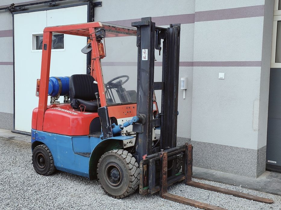 Wózek widłowy TCM FG18N8 LPG 1.5T Manual Przesuw Silni Nissan h20