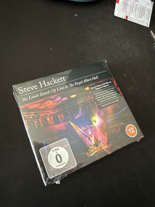 Steve Hackett ao vivo Lamb stands up