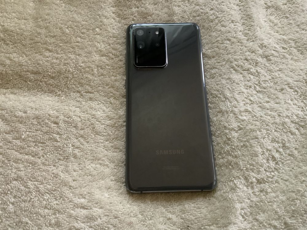 Флагман Samsung S20 Ultra. 12/128Gb. Снапдреган, 1 sim. В идеале