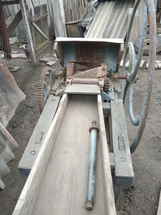 Продається січкарня робоча в доброму стані