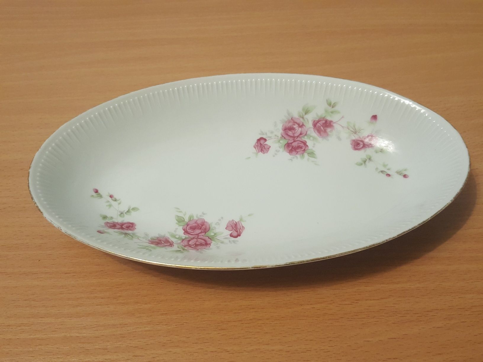 PÓŁMISEK owalny, porcelana Włocławek, talerz, patera w kwiatki