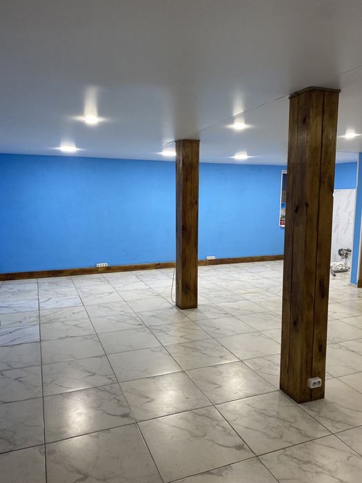 Здам приміщення під салон Краси, Інтернет, Авто- магазин