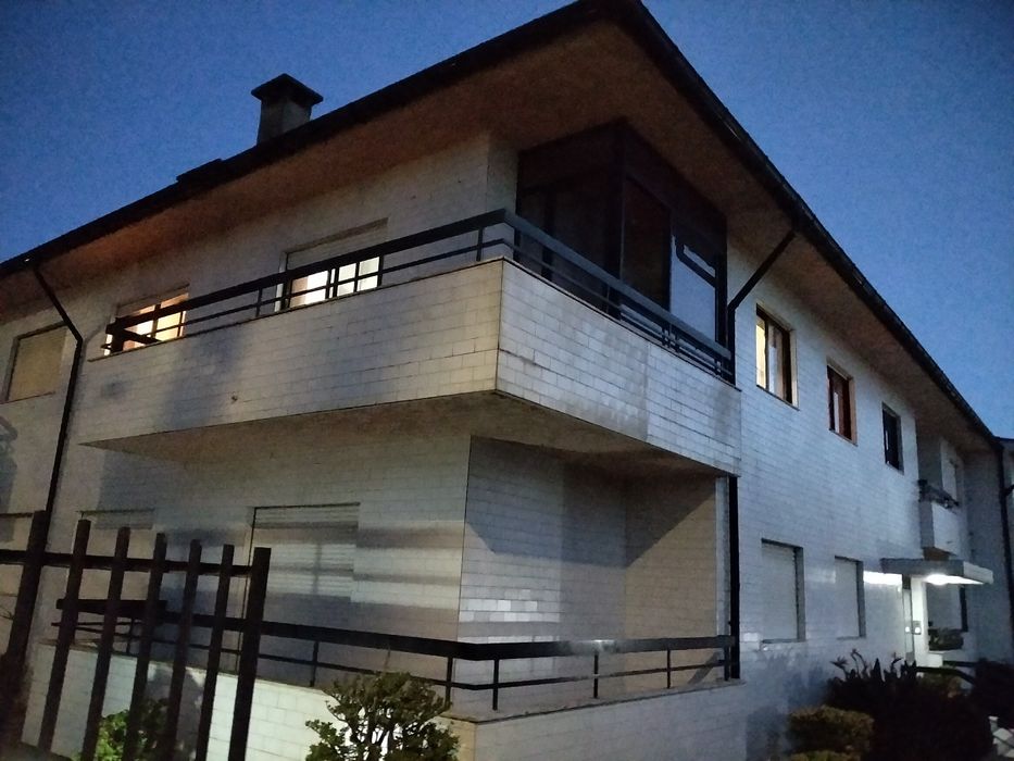Alugo apartamento T2