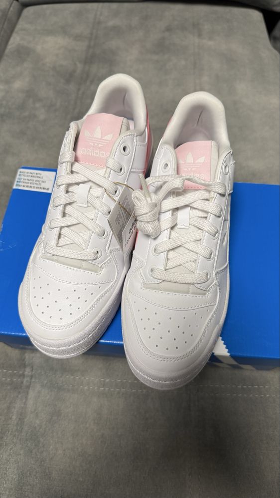 Ténis Adidas mulher