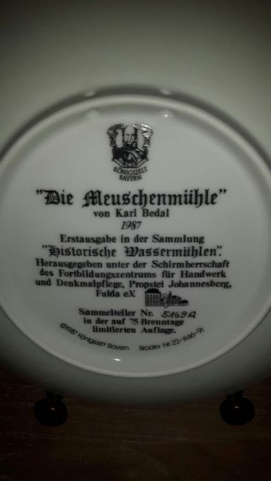 Вінтаж: Колекція тарілок "Історичні водяні млини."