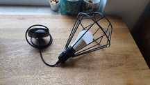 Lampa sufitowa czarna