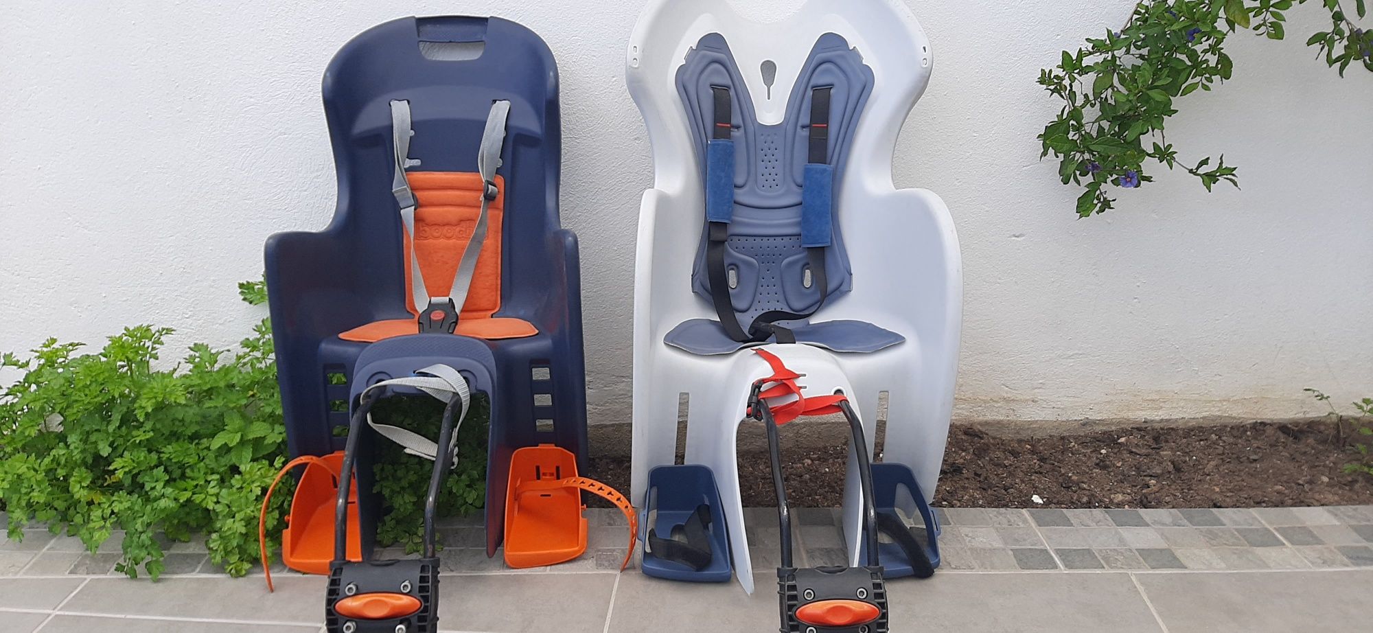 Cadeira de bebe com suporte no quadro bicicleta