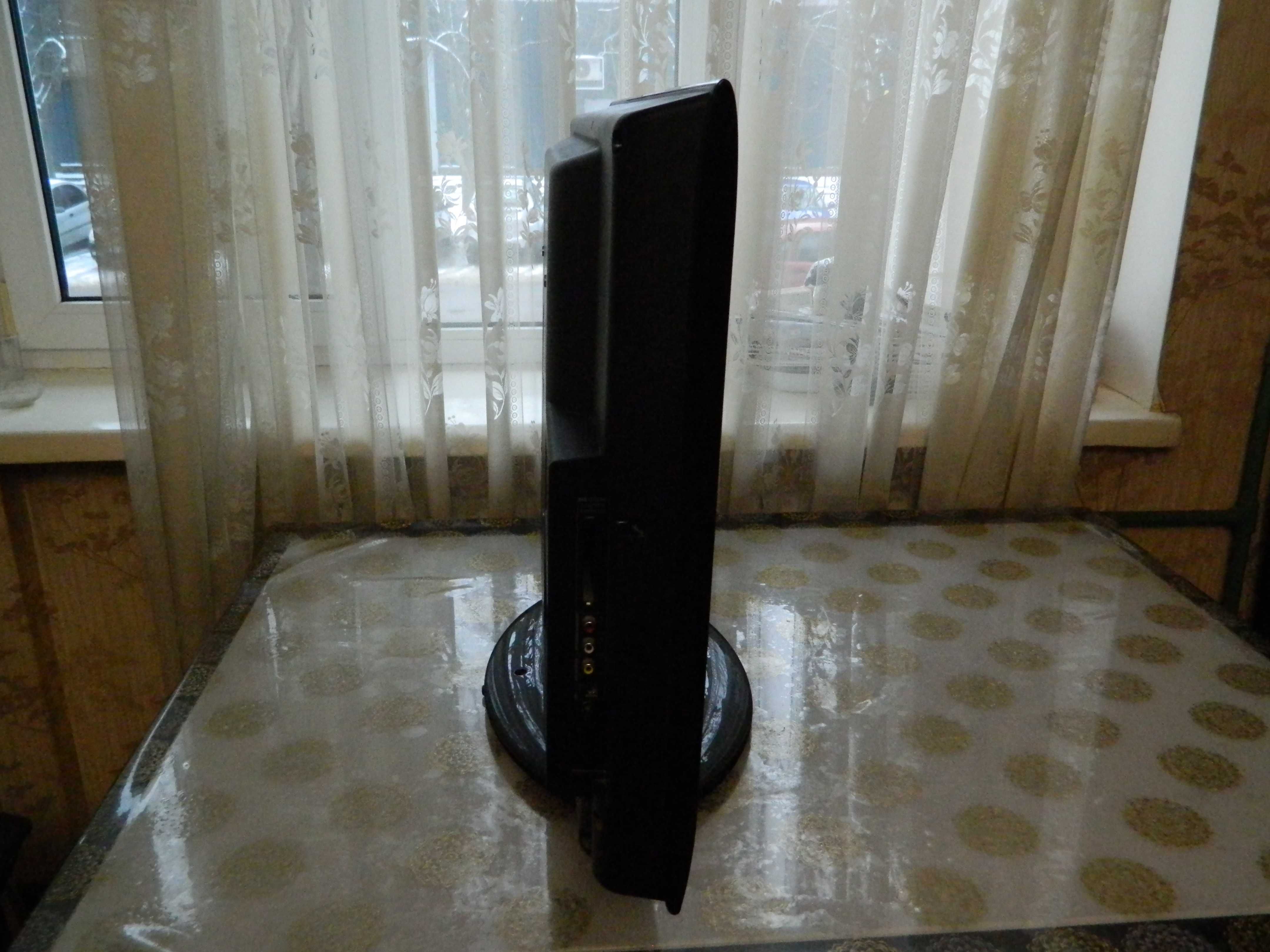 телевизор Toshiba-Regza 32AV733G1 LCD-Польша