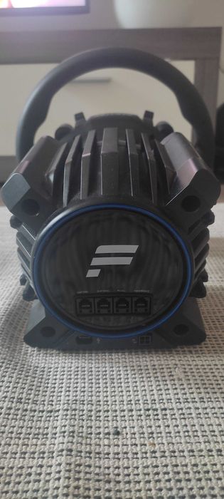 Fanatec DD Pro (5nm) (com pedais e volante)