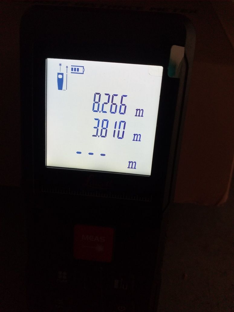 Medidor de distância laser