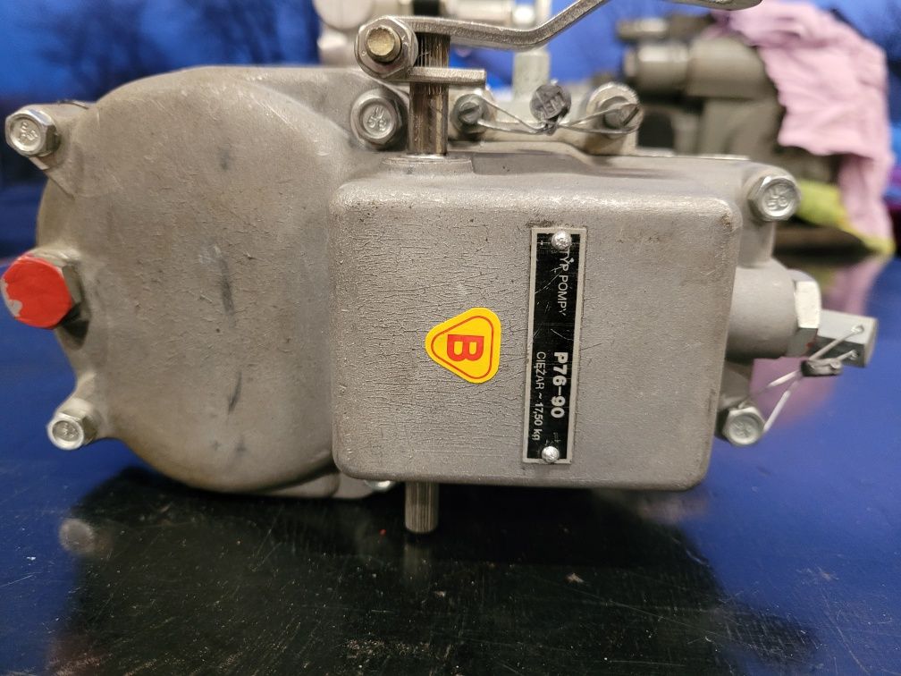 NOWA Pompa wtryskowa SW400 TURBO BIZON