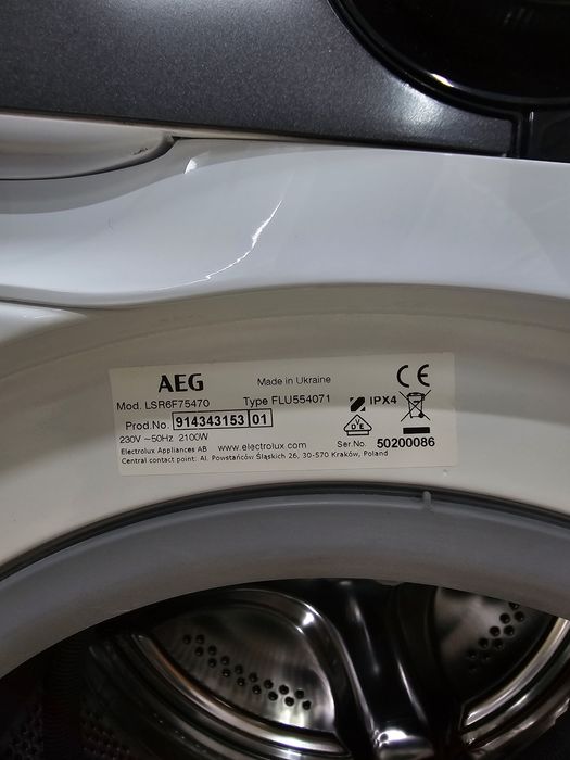 Вузька пральна машина AEG 2025 року 50см