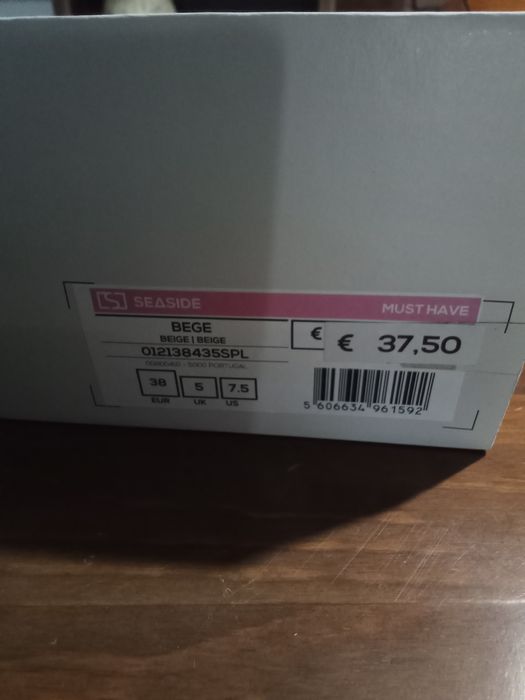 Sapatos senhora em pele