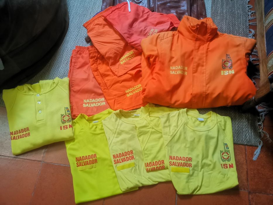 Roupa Nadador Salvador usada variada em bom estado tam. M