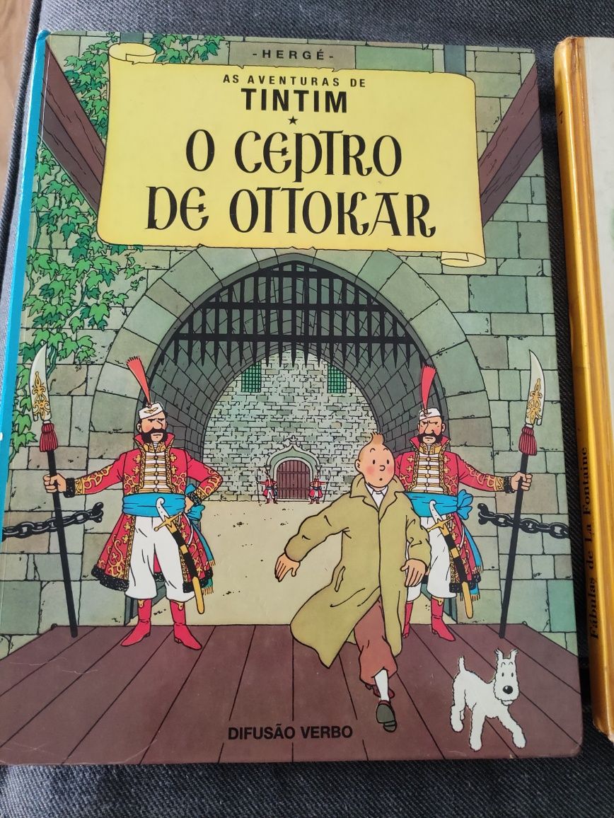 2 livros antigos TinTim e Fábulas de La Fontaine