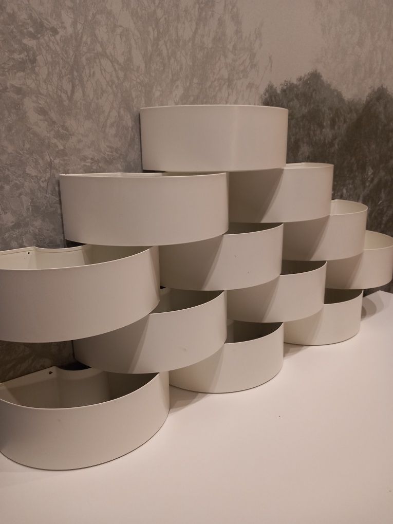Hastbona Ikea osłonka metalowa do powieszenia.