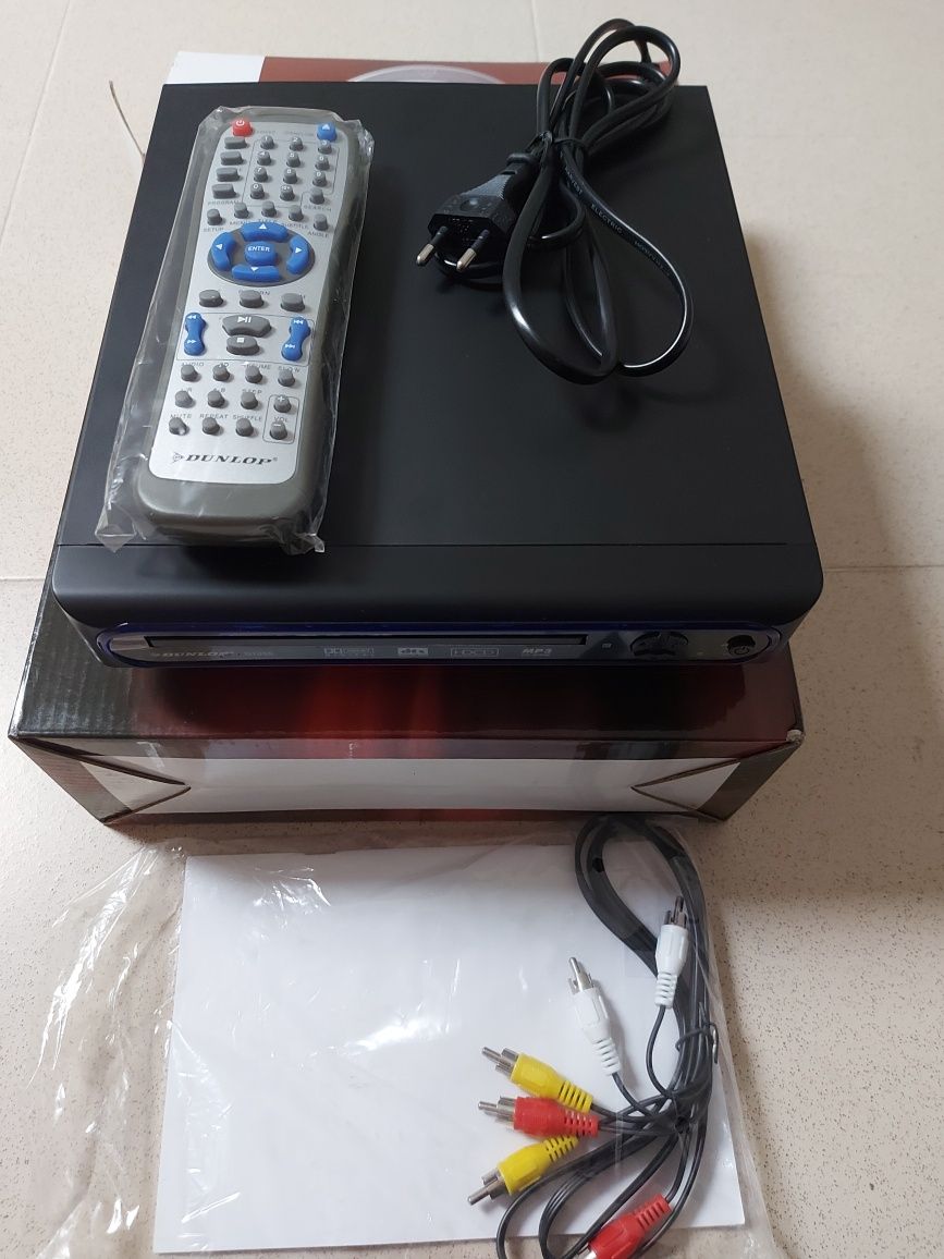 Leitor de DVD portatil [NOVO]