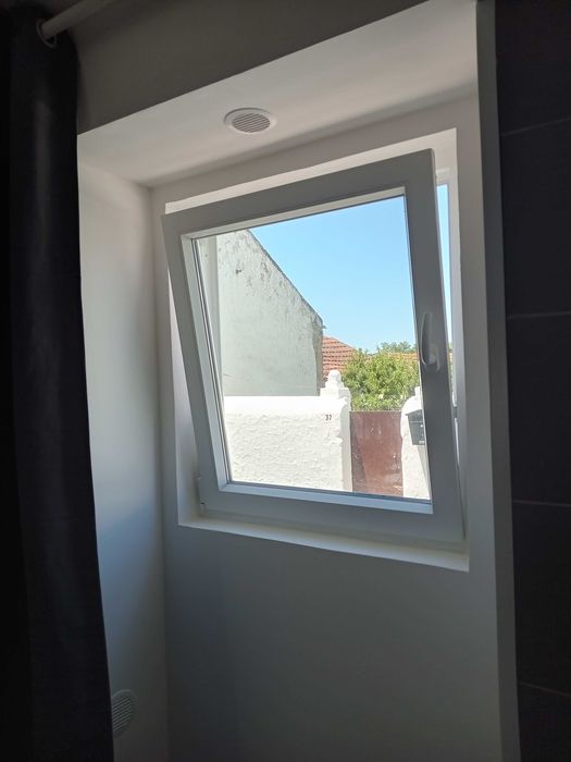 Moradia térrea T2 com 2 suítes – Erra (Coruche) –