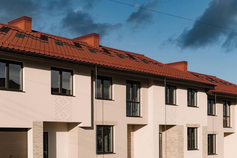 Продаж котеджу в КМ "Етнія"