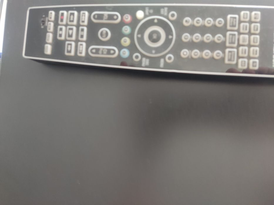 Bardzo kultowy zestaw do kina domowego najwyższy model AVR 370 pllus B