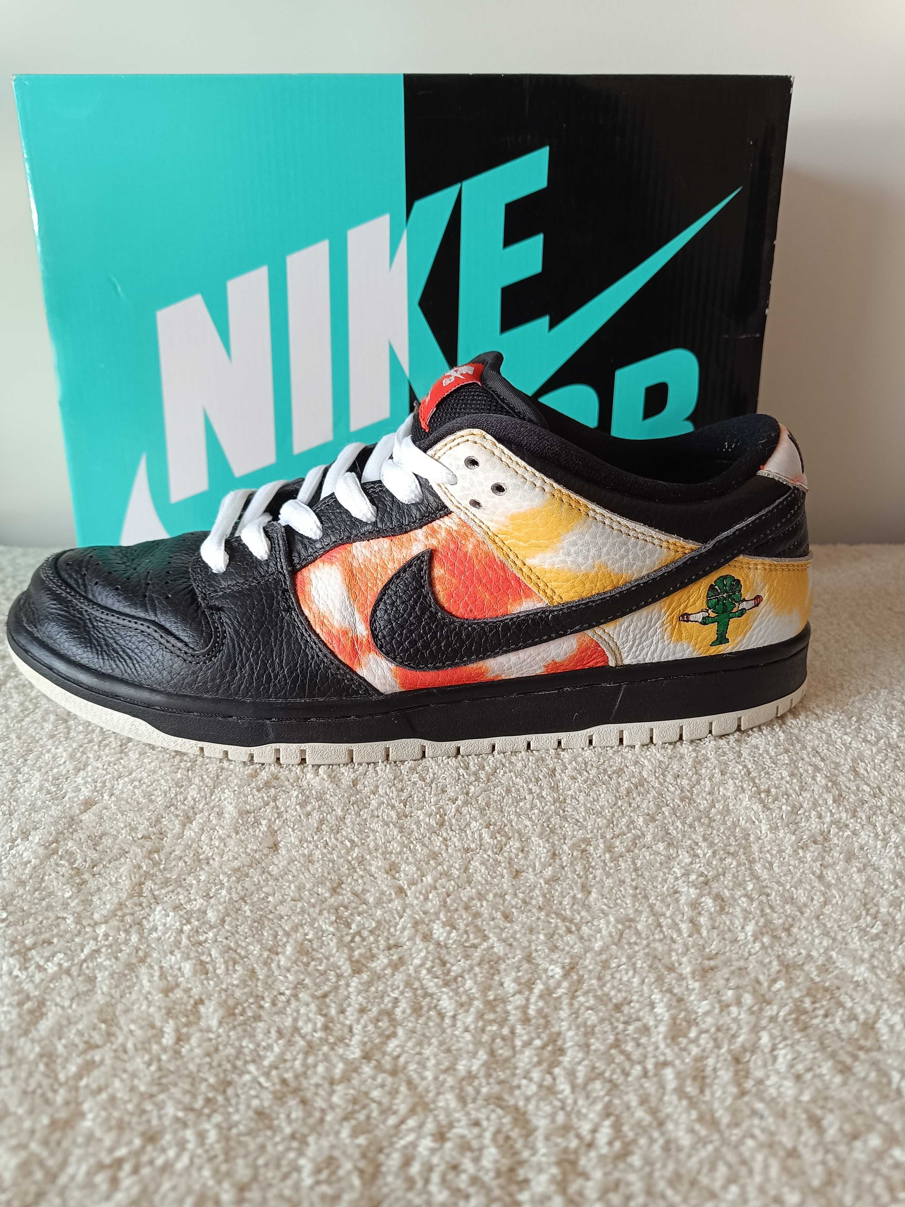 Nike SB Dunk Low Raygun Tie-Dye Black