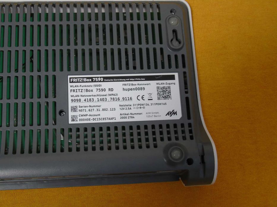 Wi-Fi роутер FRITZ!Box 7590 RD 2 діапазони білого кольору