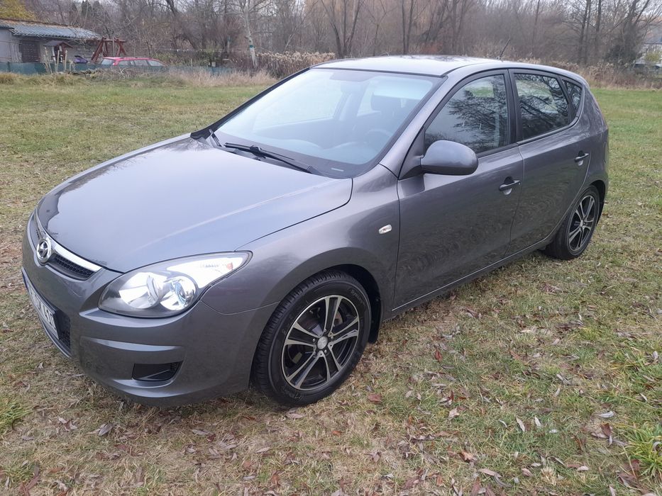 I30 1.4 benzyna 2x kola z Niemiec