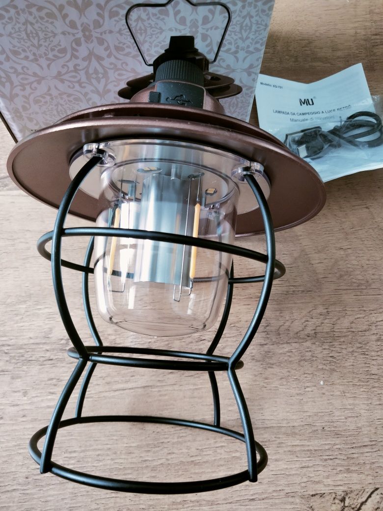 Lampa wisząca LED camping retro