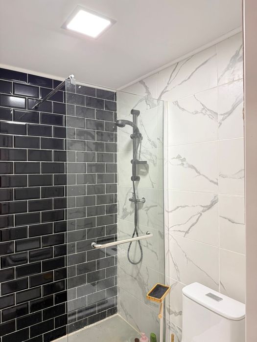Arrendamento de quarto totalmente renovado.  PARTILHADO  COM  UMA PESS