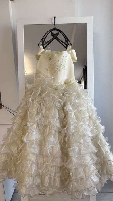 Дитяче нарядне плаття