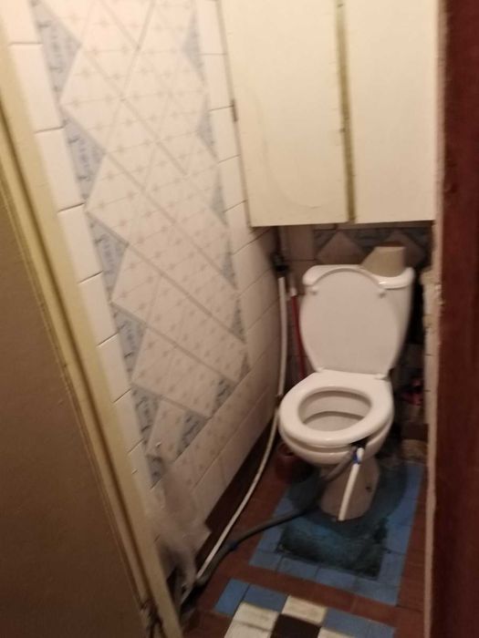 Сдам комнату на Лісному масиві.