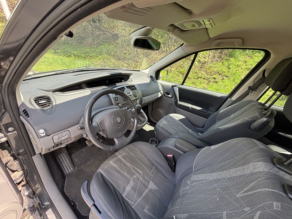 Renault Scenic Автомат 1,6 бензин