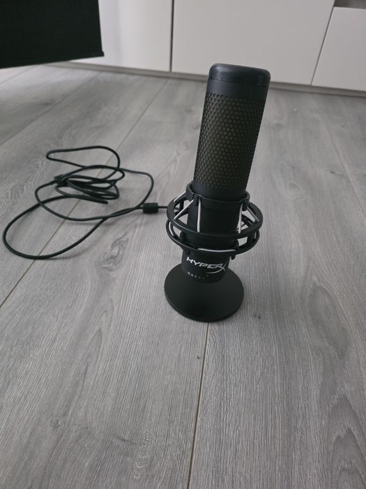 Microfone Hyper X Quadcast S RGB