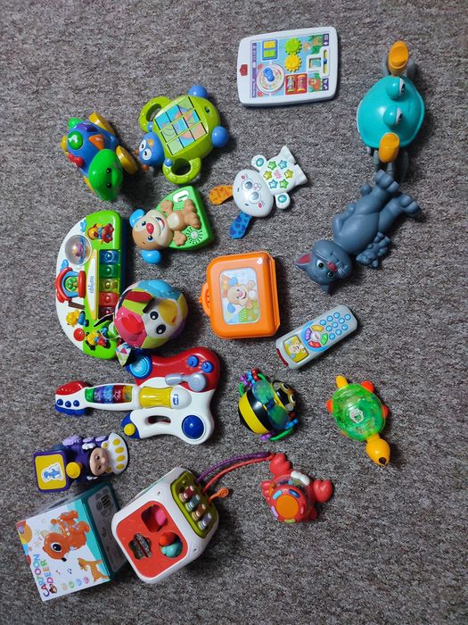 Інтерактивні іграшки для дітей (можна лотом)