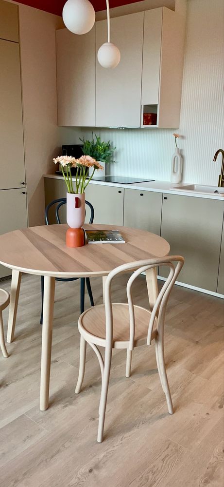 Bezposrednio piekne studio Mokotow Domaniewska