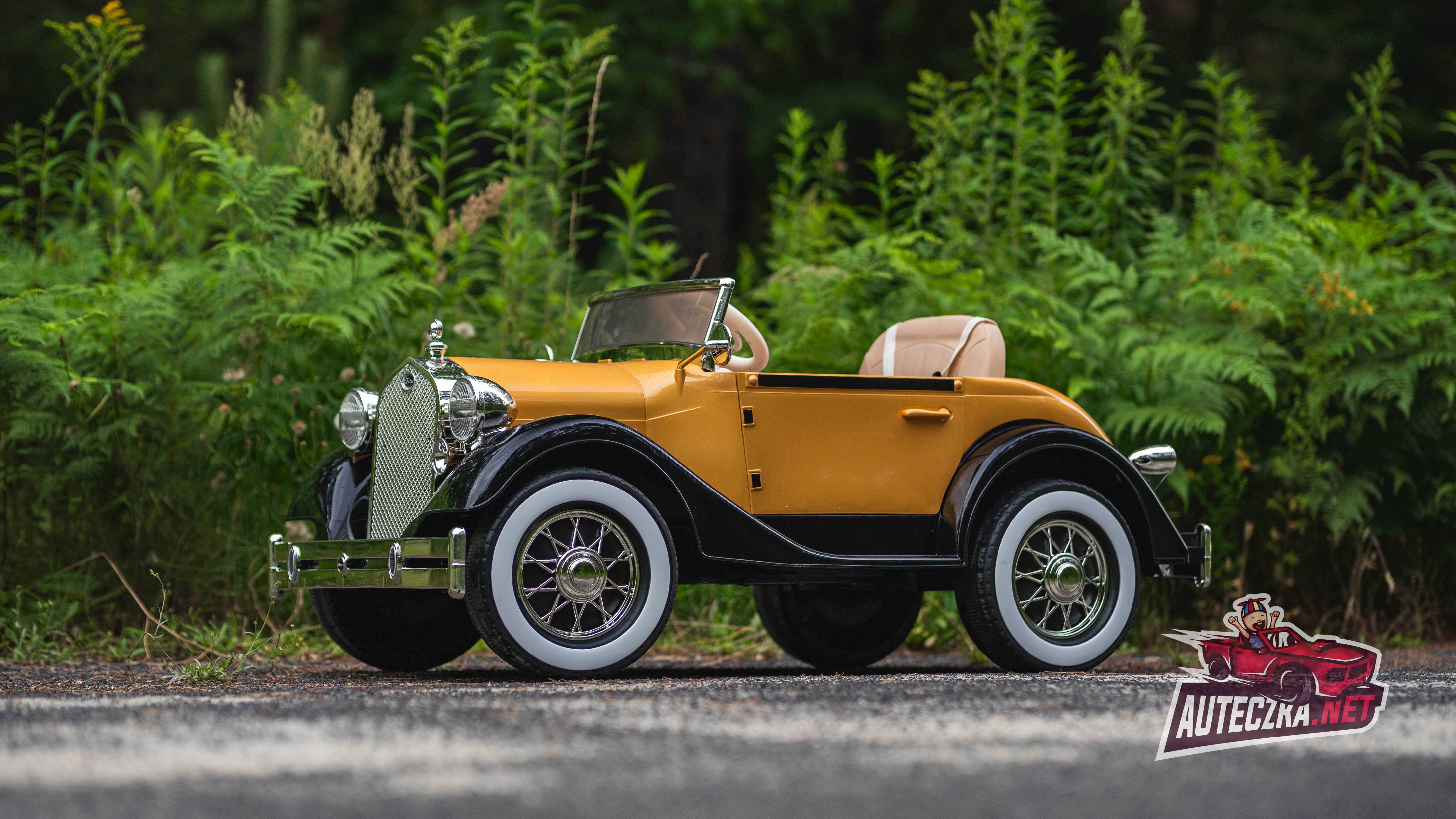 Duży SAMOCHODZIK Retro Rolls ROYCE 4x4 dla dzieci