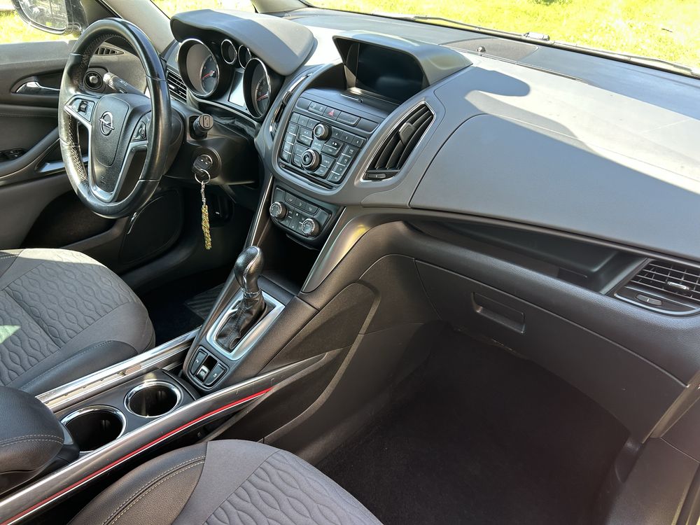 Opel Zafira Cosmo