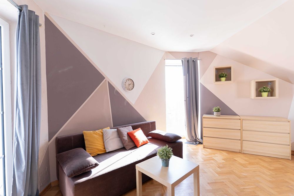 Do wynajęcia dwupokojowe mieszkanie ( 4 pokoje, balkon, Stare Miasto)