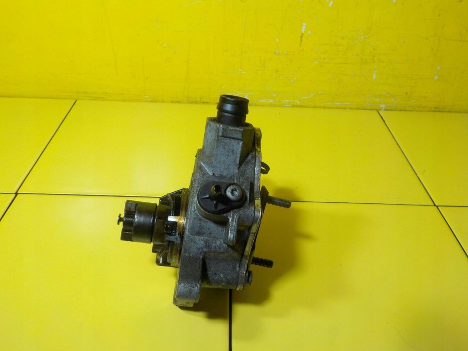 KUGA MK2 FOCUS 1.5 ECOBOOST 150KM 17r M8MA vacum pompa DS7G-2A451-CB