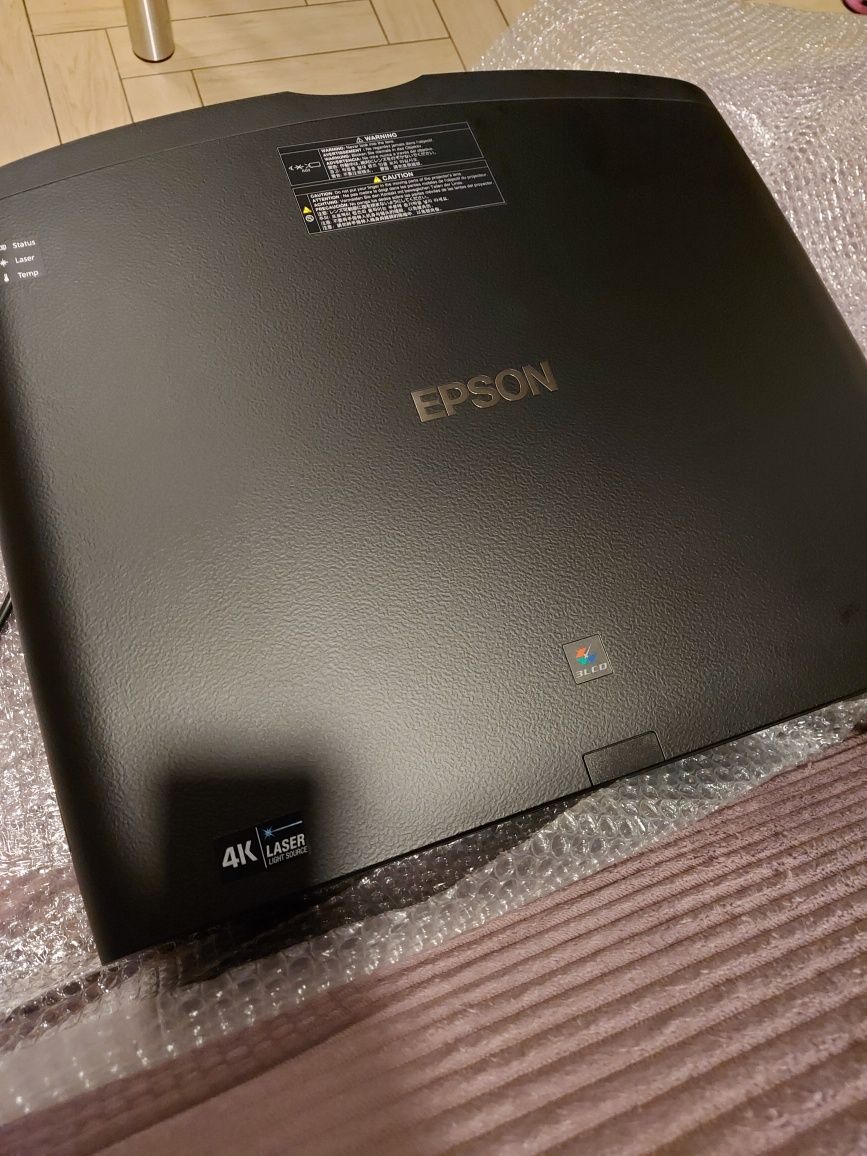 Projektor Epson eh-ls12000b