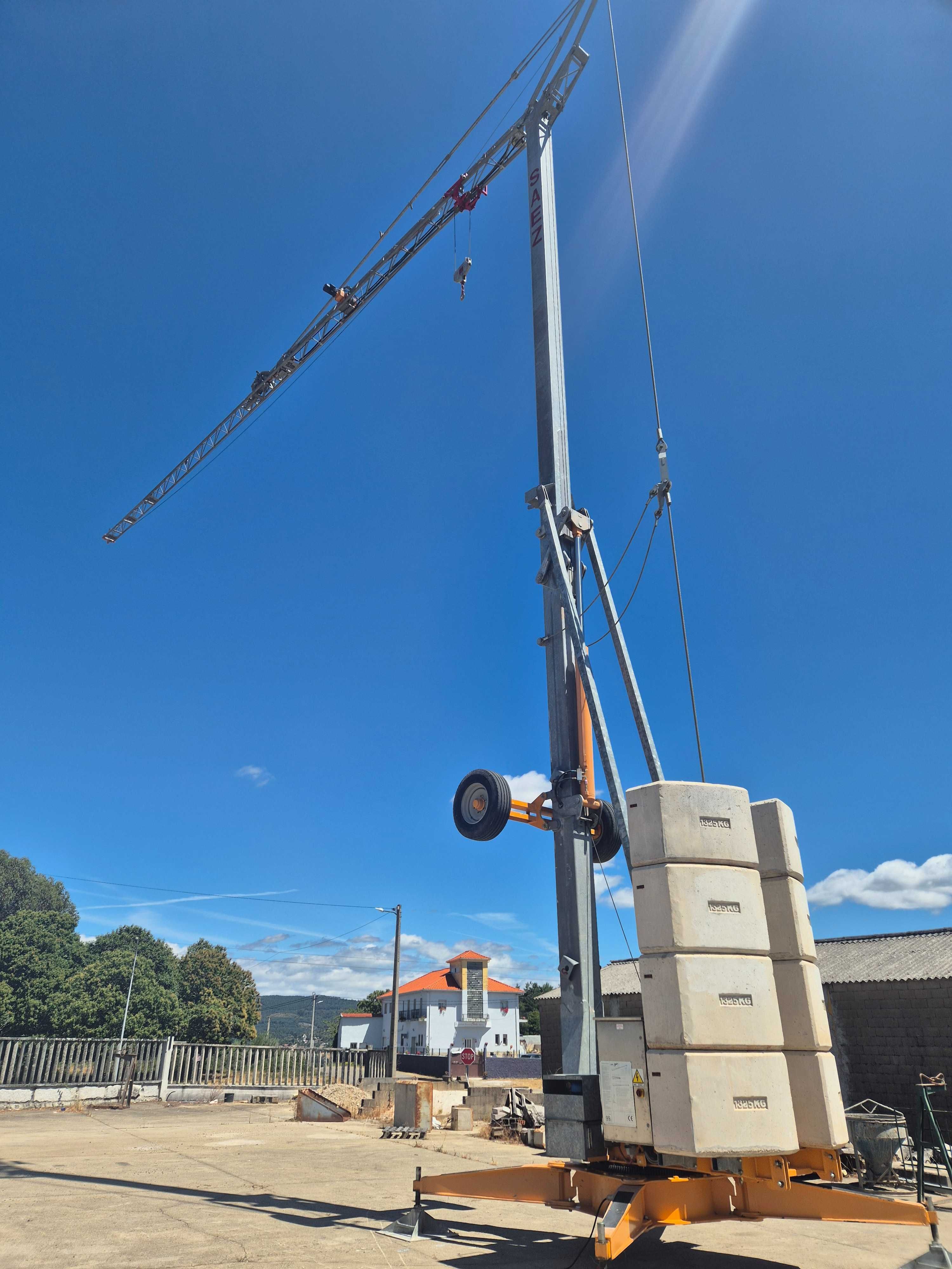 Grua automontante hidraulica