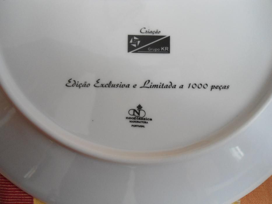 Prato em Porcelana com reprodução de pintura de Velásquez