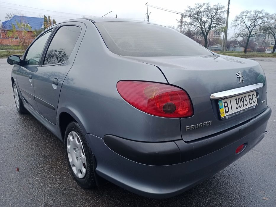 Peugeot 206 2009р 1.4 ГБО 1власник з салону
