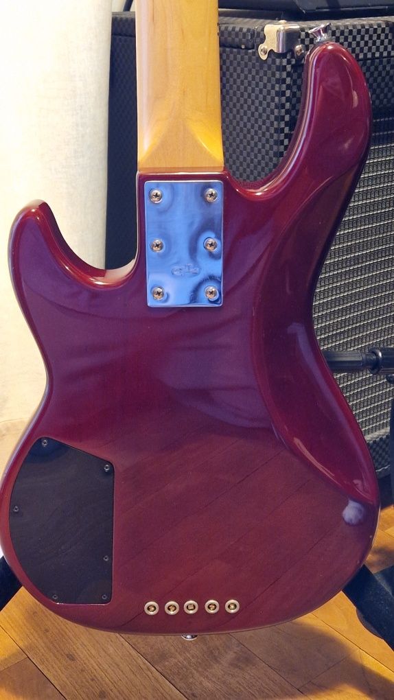 G&L L-1505 made in USA bas 5 str