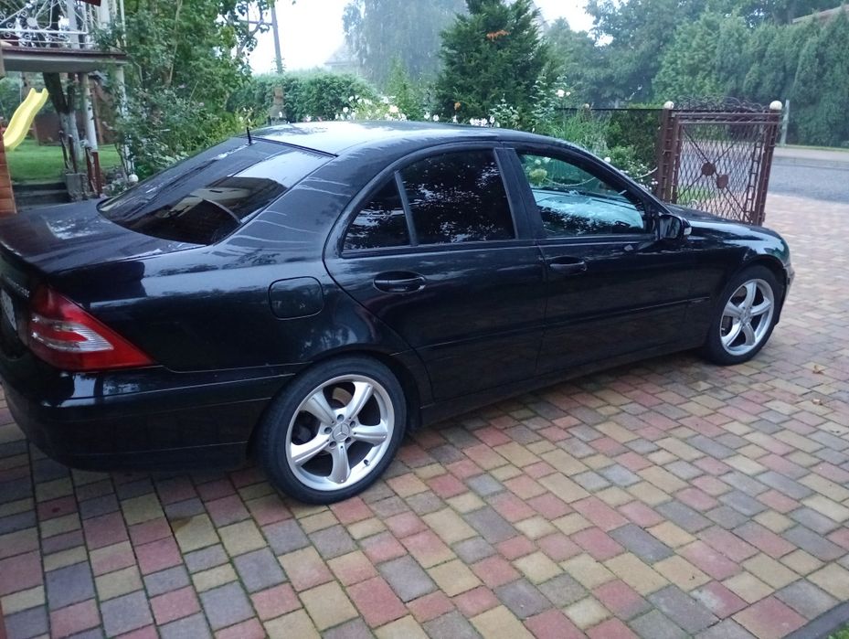 Niezawodny Mercedes w203
