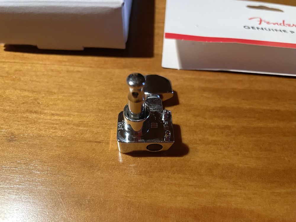 Fender Standard Tuners